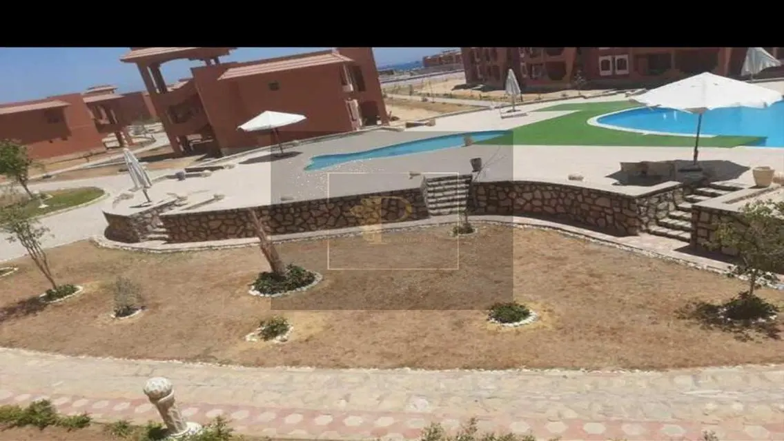 شقة فاخرة للبيع بجوار بحيرات