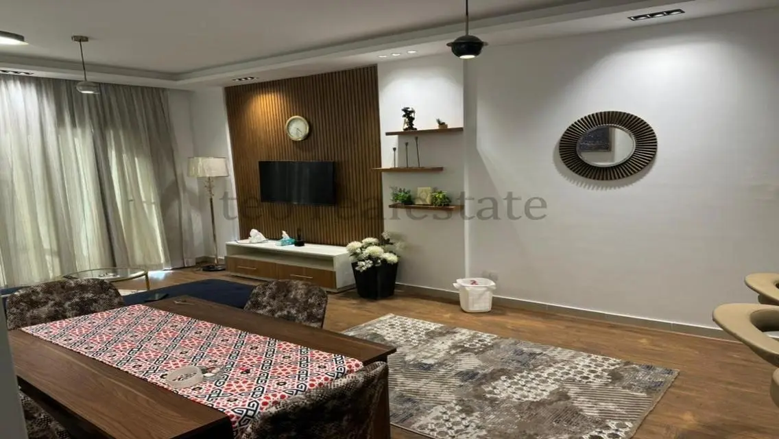Cozy Apartment with Balcony in the Heart of the City