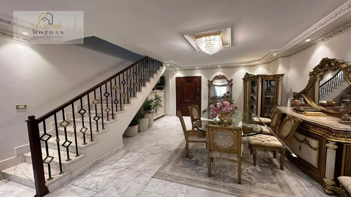 Luxury Penthouse for Sale in Zahraa - Maadi