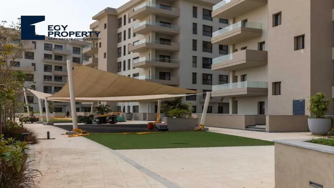 Luxury Apartment in Al Burouj - 7937000 EGP