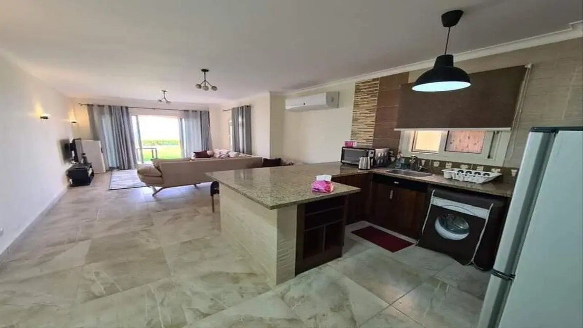 Luxury Apartment for Sale with Stunning Views and Great Amenities