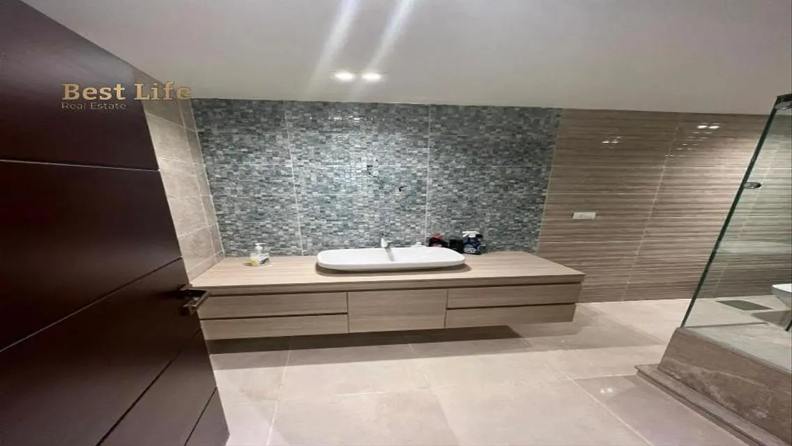 Luxury 3-Bedroom Apartment with Amazing Amenities