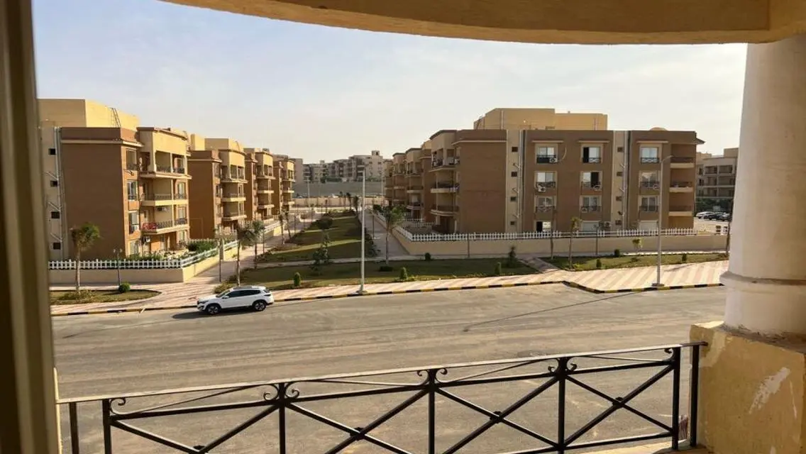 Premium Apartment for Rent with Security Guard at 15000