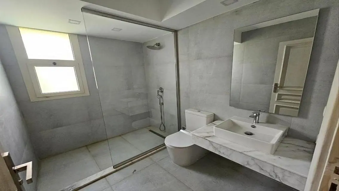 Stunning 150 sqm Apartment in a Prime Location
