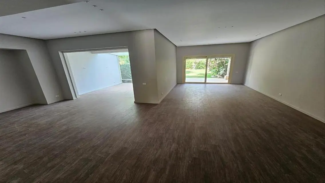 Stunning 150 sqm Apartment in a Prime Location