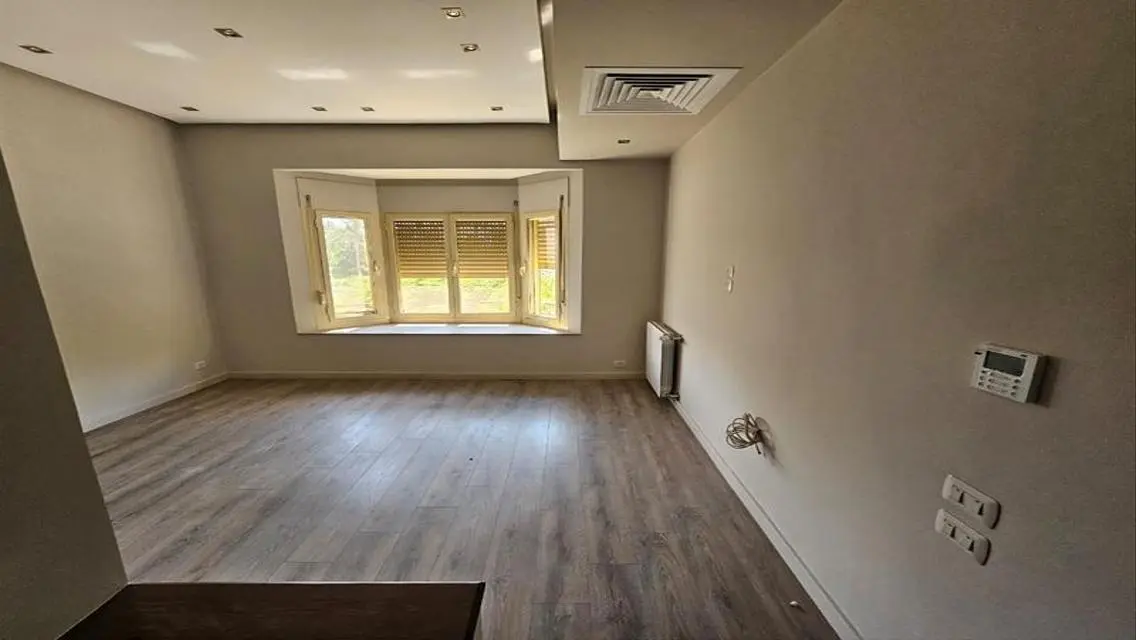 Stunning 150 sqm Apartment in a Prime Location
