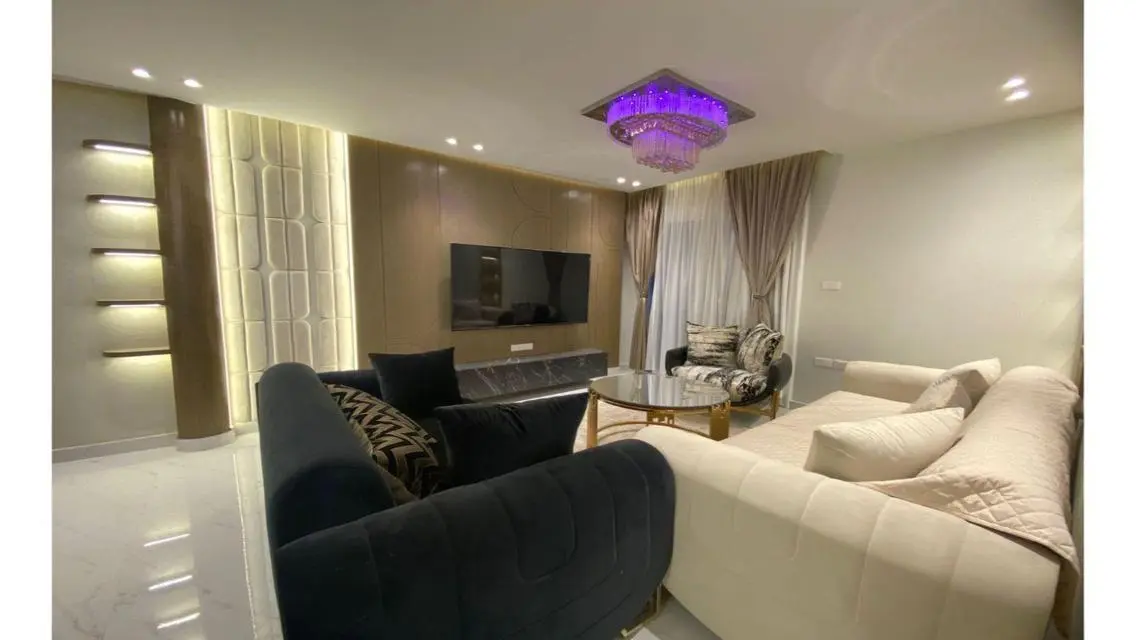 Luxury Apartment with Balcony Overlooking a Landmark