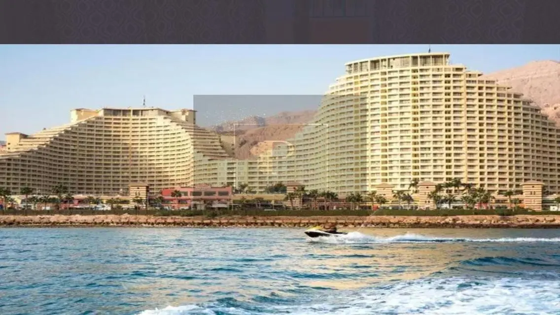 Luxurious Apartment with Spacious Views and Great Amenities