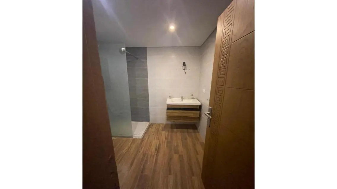 Luxury Apartment for Rent with Full Amenities