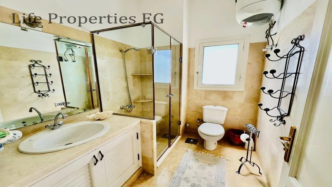 Lovely White Apartment for Sale in El Gouna - Phase 4