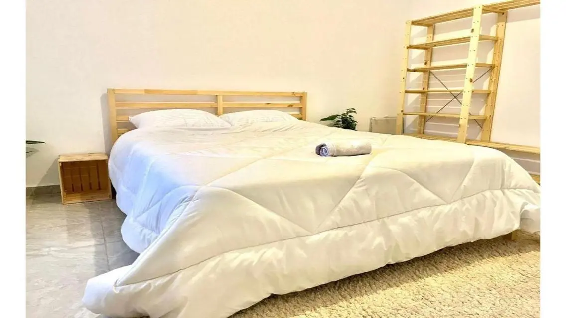 Luxury Apartment for Rent with 7585 Meter Space