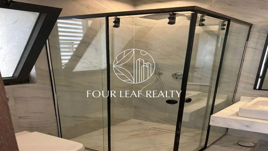 Luxury Property for Sale - 220-3