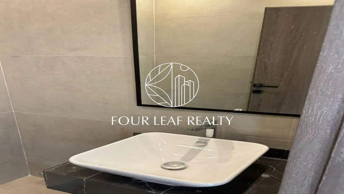 Luxury Property for Sale - 220-3