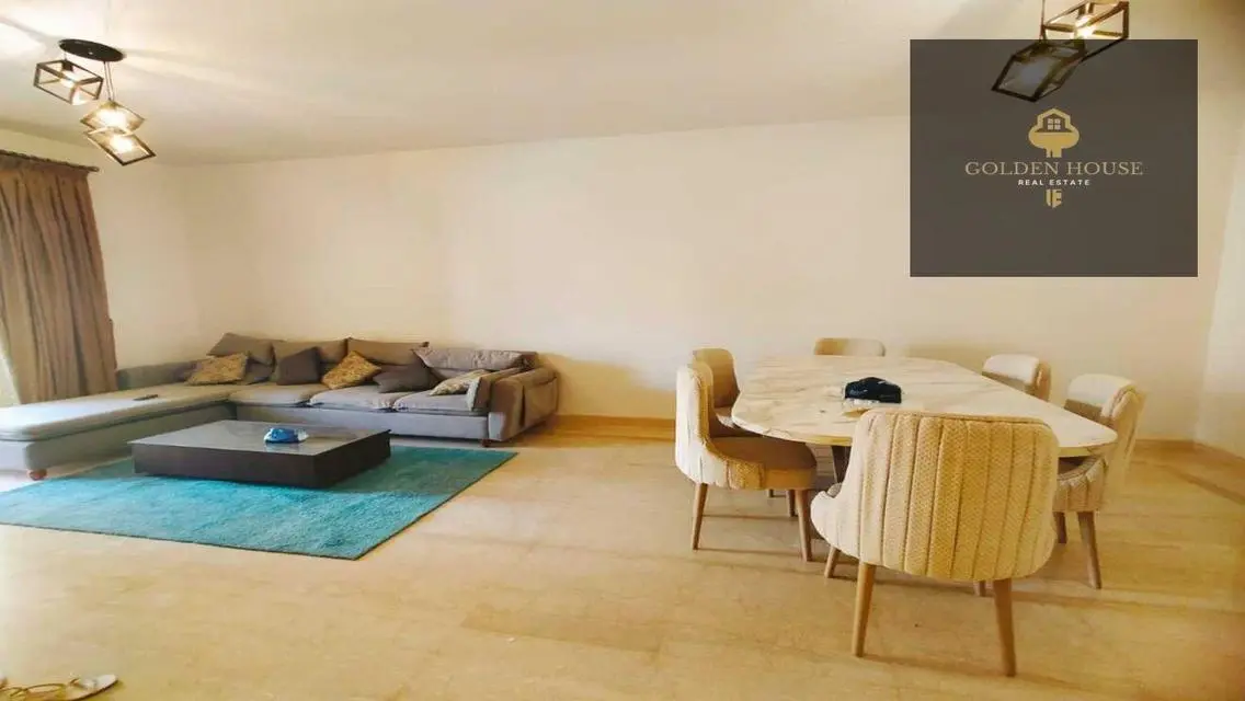 Luxury Apartment with Lake View for Sale