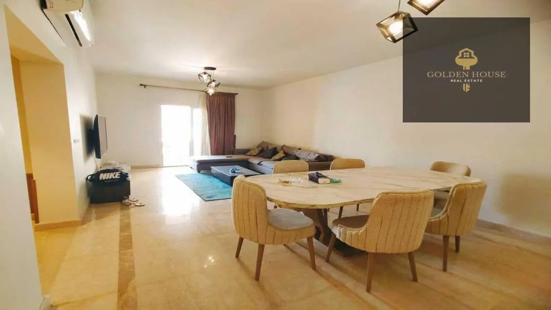 Luxury Apartment with Lake View for Sale