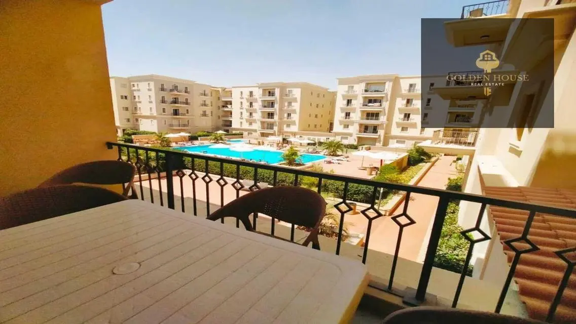 Luxury Apartment with Lake View for Sale