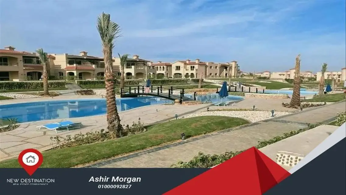 فيلا فاخرة بمساحة واسعة مع حديقة ومسبح