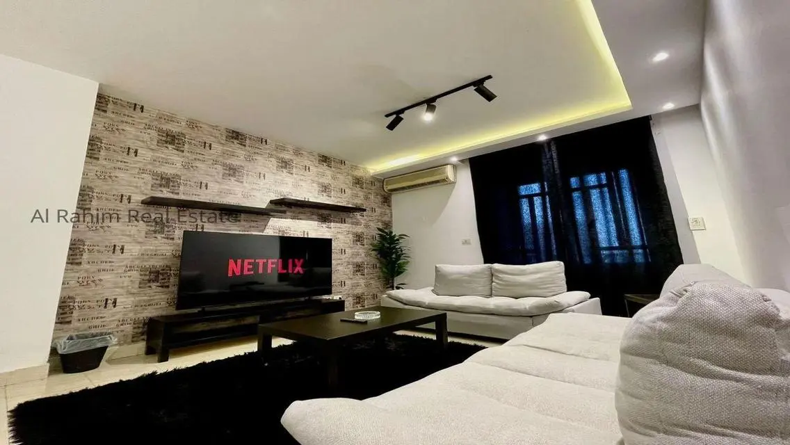 Apartment for Sale with Balcony and Security Guard