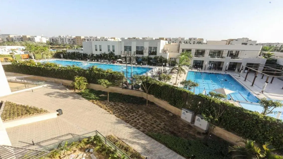 وحدة سكنية متميزة في 6 غرب