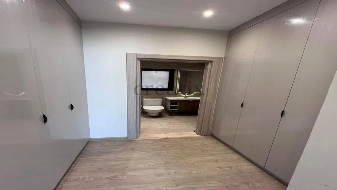 وحدة سكنية متميزة في 6 غرب