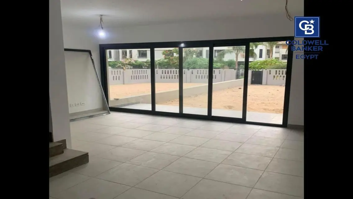 Luxurious Apartment for Sale with Stunning View