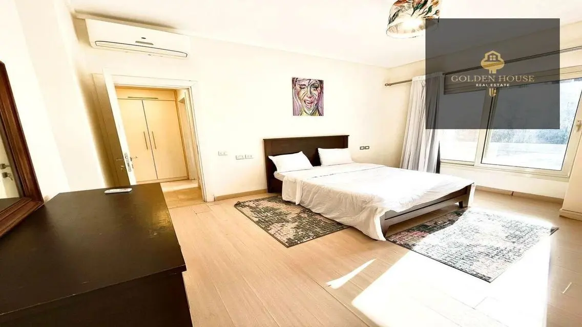 Luxury Apartment in the Heart of the City