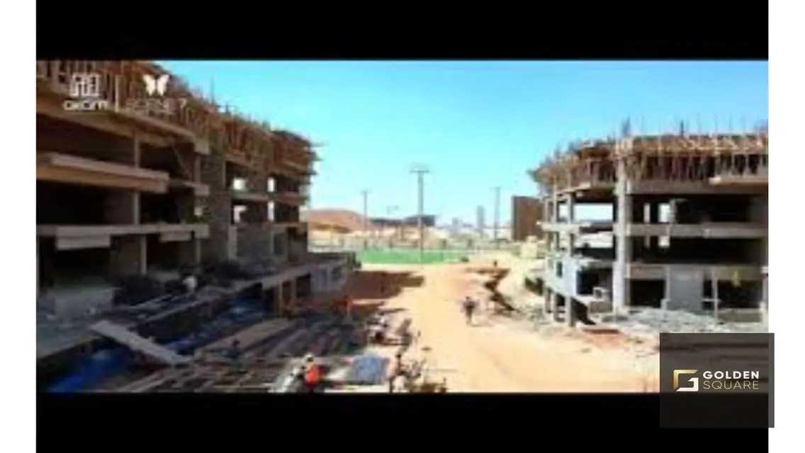 شقة فاخرة بمساحة واسعة للبيع