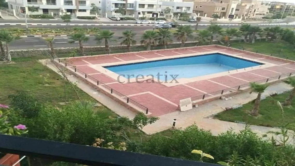شقة فاخرة بمساحة 290 متر مربع مع جميع المرافق