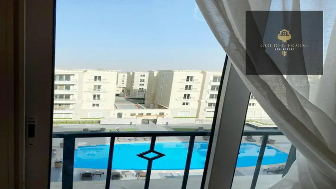 Luxurious Apartment for Sale with Lake View