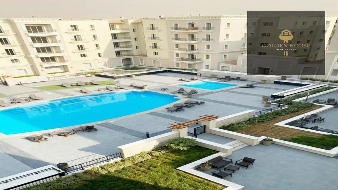 Luxurious Apartment for Sale with Lake View