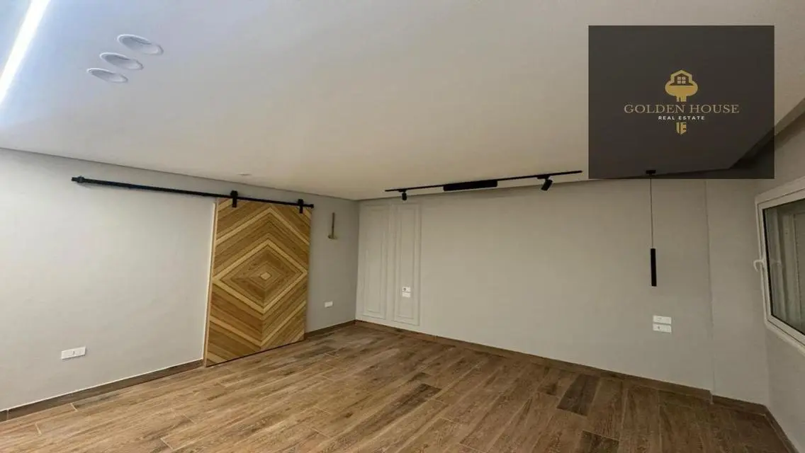Exceptional Apartment for Sale in The Squer - 165 Sq. M