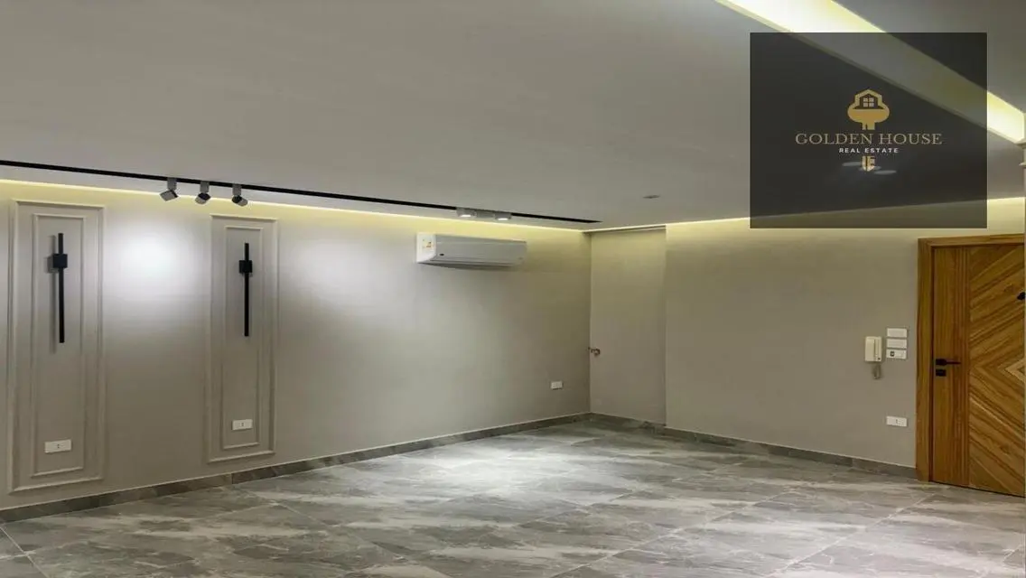 Exceptional Apartment for Sale in The Squer - 165 Sq. M