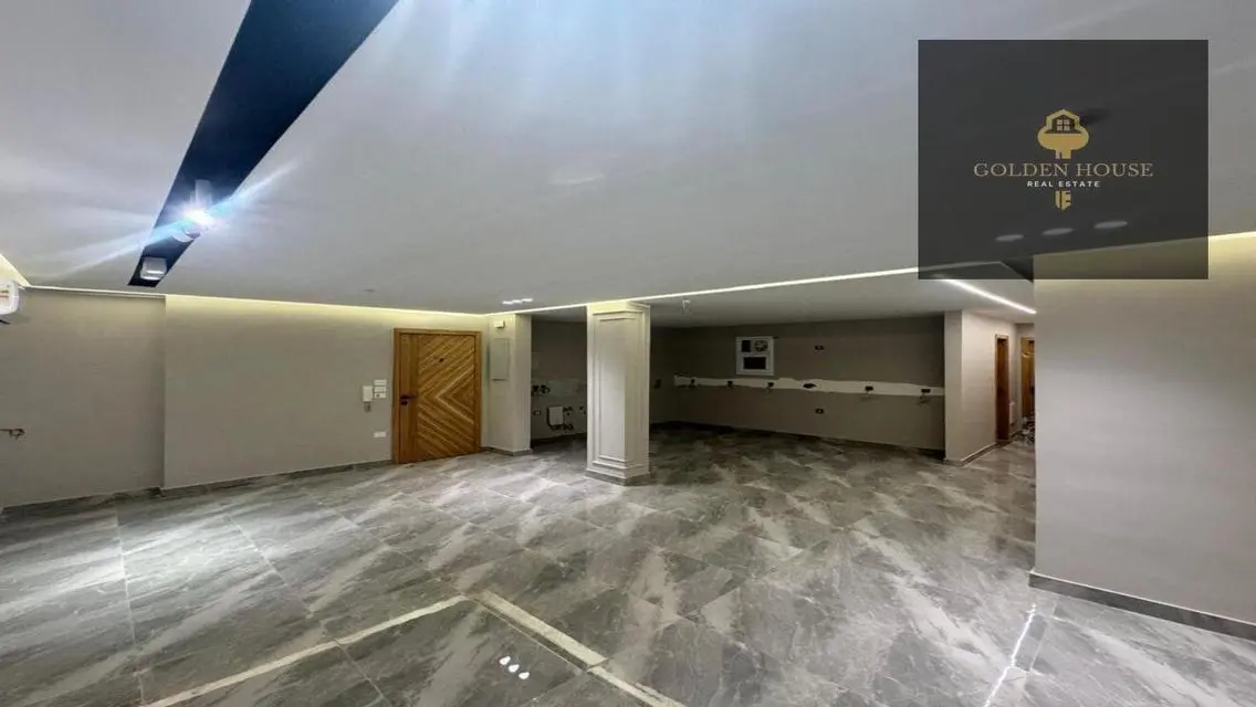Exceptional Apartment for Sale in The Squer - 165 Sq. M