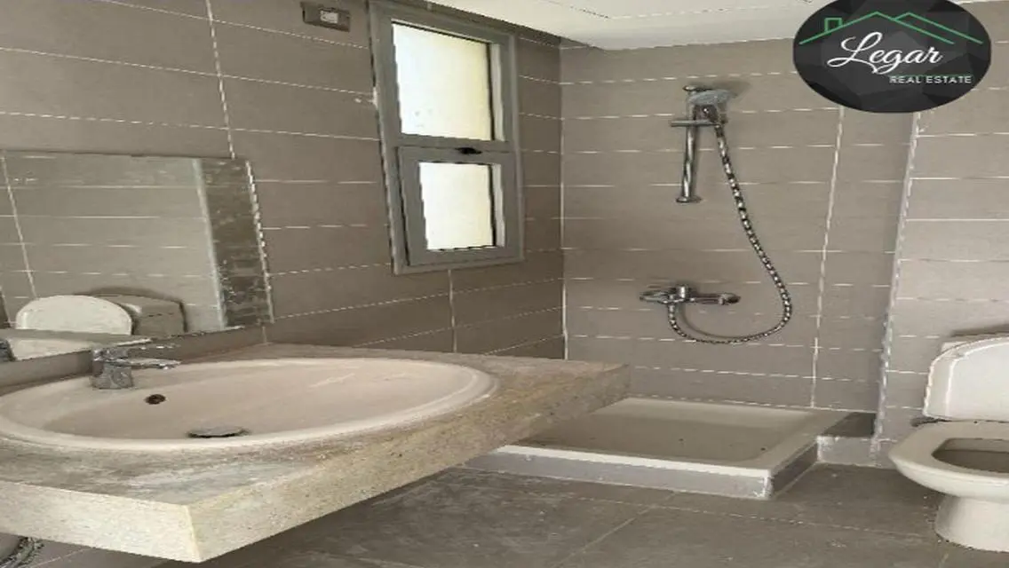 Luxury Villa for Sale in Palm Park
