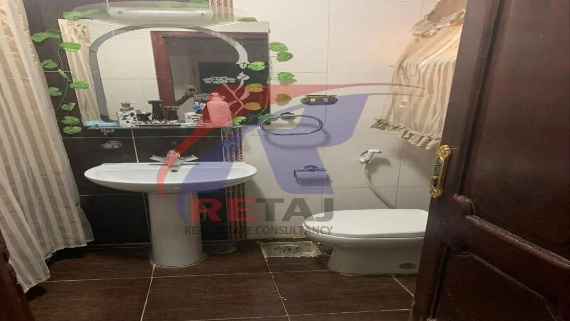 شقة فاخرة بمساحة 182 متر في قلب المدينة