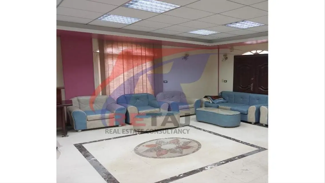 شقة فاخرة للبيع في موقع متميز