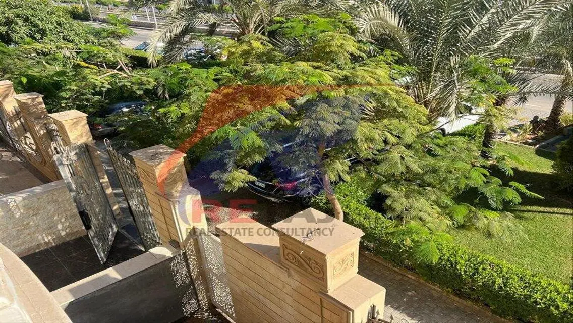 Luxury Apartment with Private Pool and Amenities in Cairo