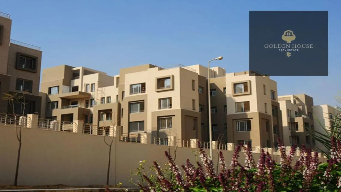 Luxury Apartment for Sale in Frank with Private Garden