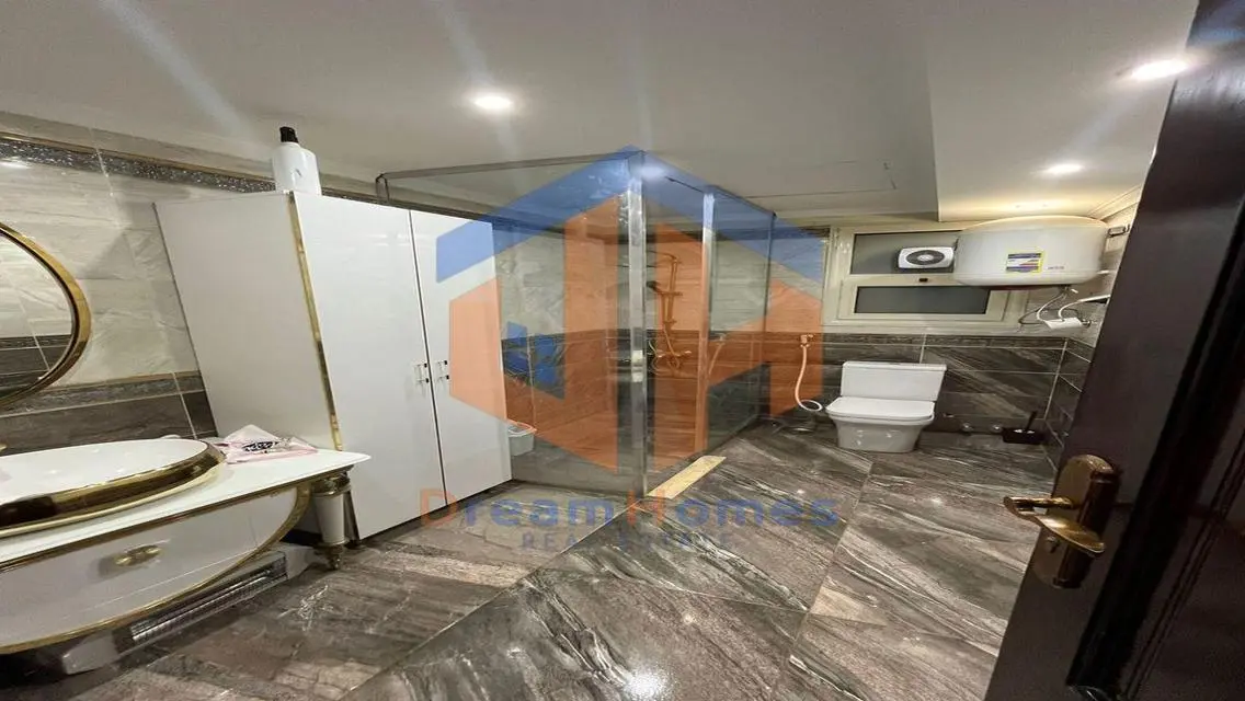 Luxurious Apartment for Sale in the Heart of the City