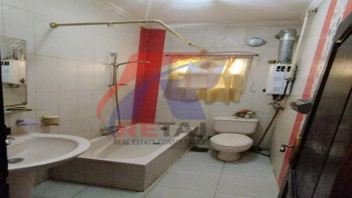 Premium Apartment with Landmark View