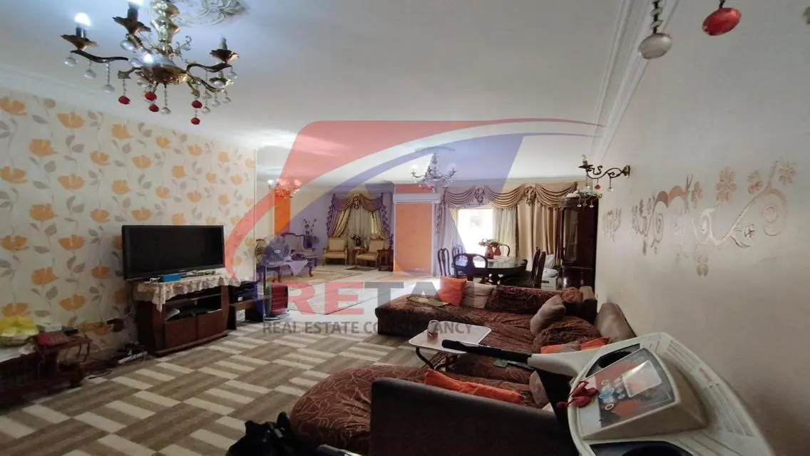 Premium Apartment with Landmark View