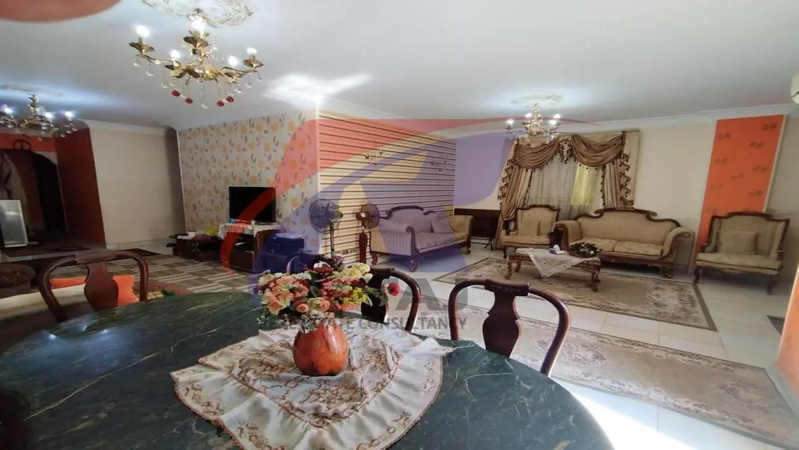 Premium Apartment with Landmark View