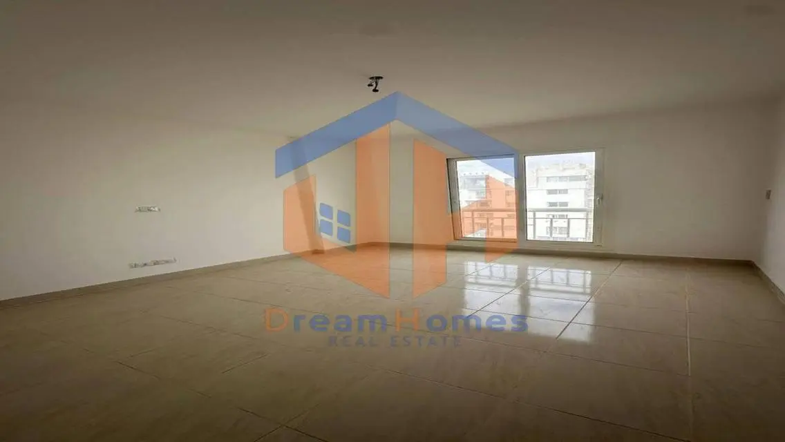 Luxury Apartment in Madinaty - 78-B10 for 3,650,000 EGP