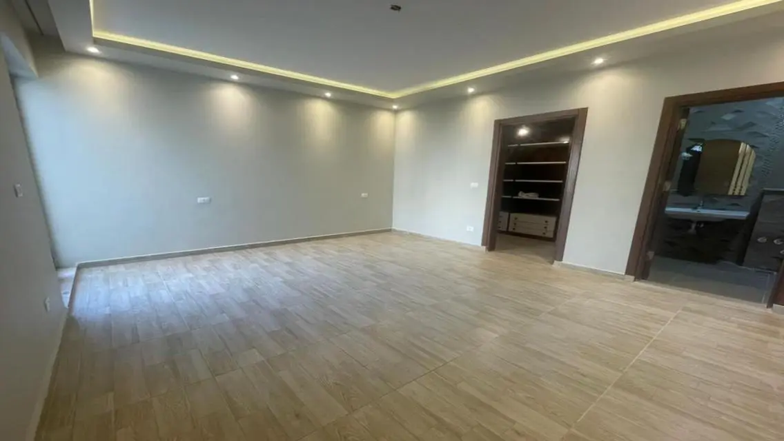 Luxury Apartment for Sale with Multiple Amenities