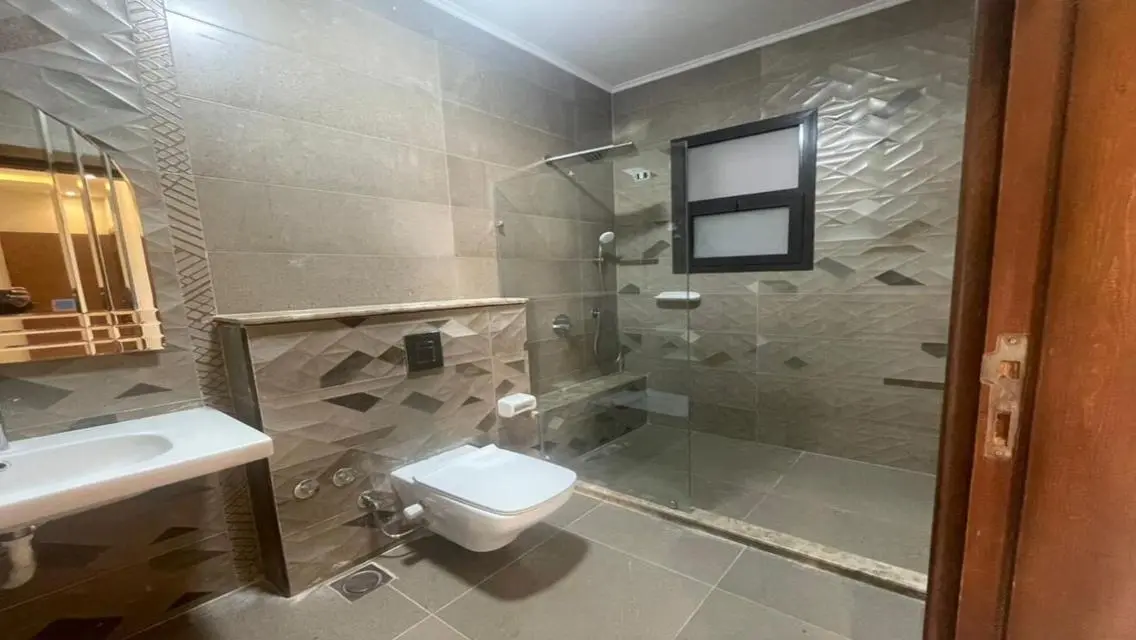 Luxury Apartment for Sale with Multiple Amenities