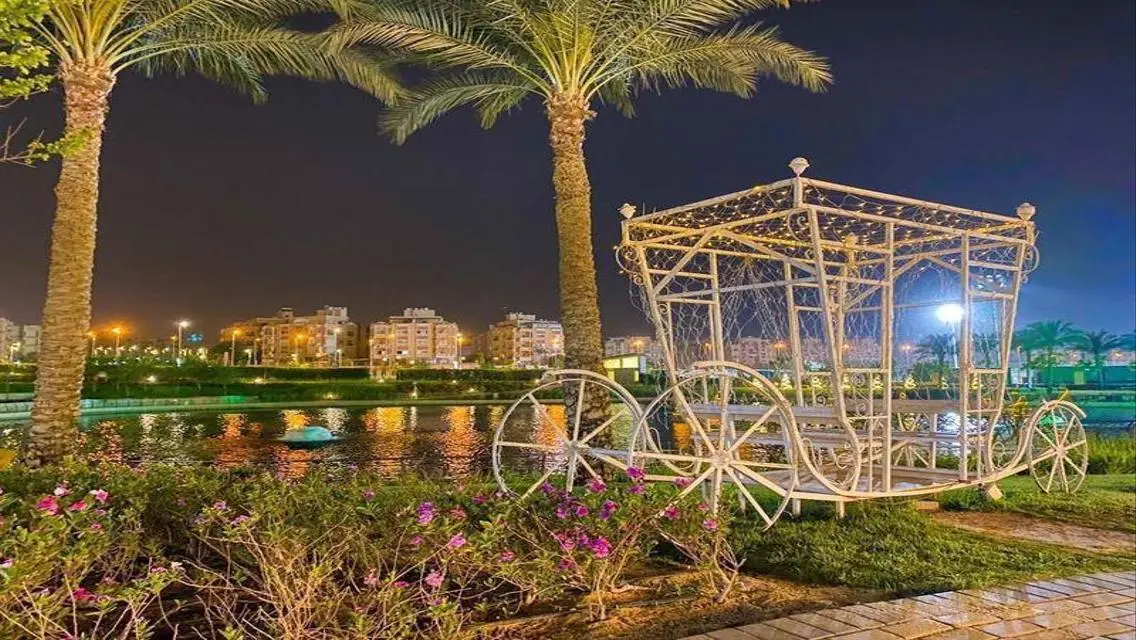 Luxury Villa Overlooking Lakes for Sale at 5,300,000 EGP