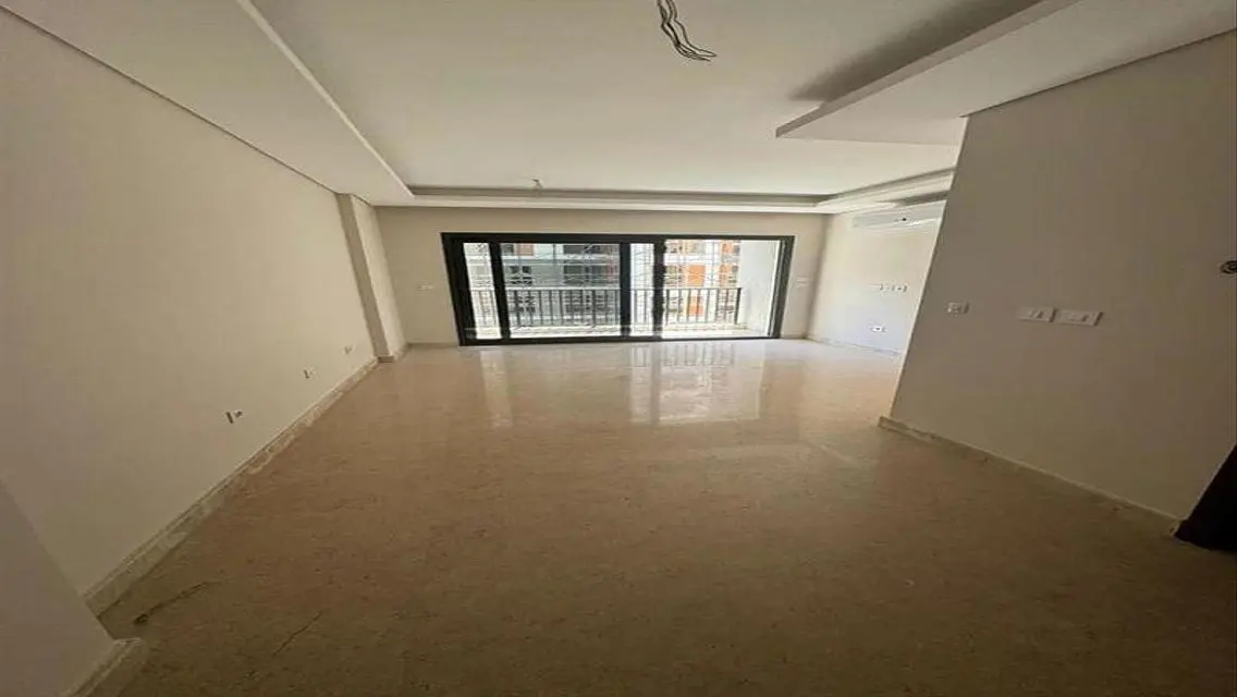 Luxury Villa Overlooking Lakes for Sale at 5,300,000 EGP