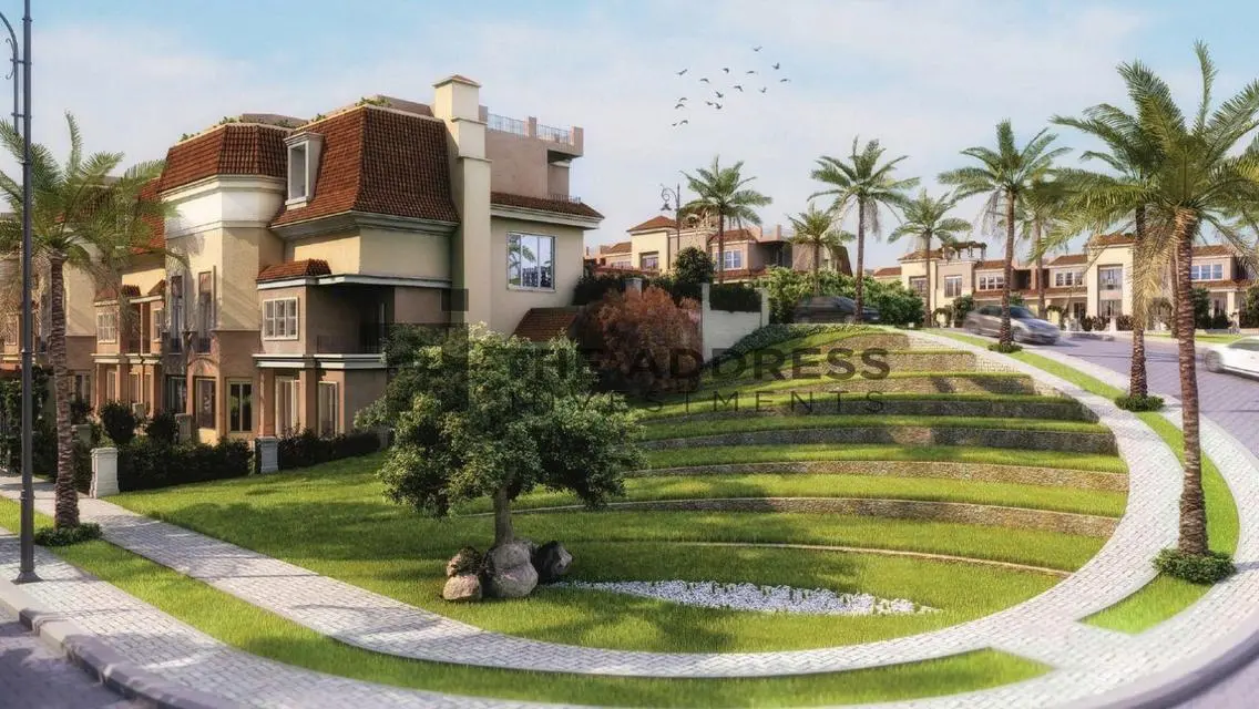 Luxury Villa with Private Garden and Pool in Prime Location