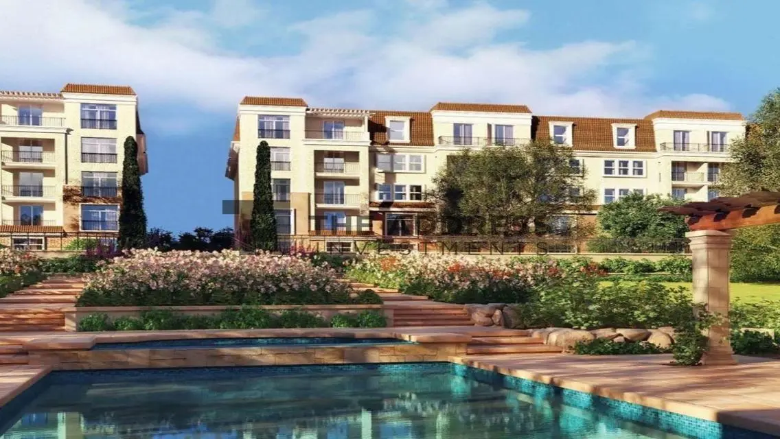 Luxury Villa with Private Garden and Pool in Prime Location