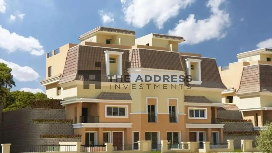 Luxury Villa with Private Garden and Pool in Prime Location